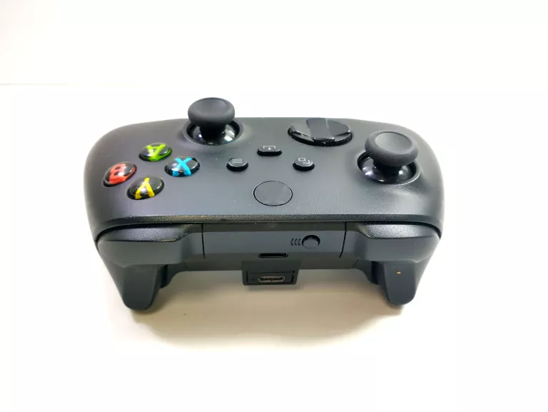 PAD BEZPRZEWODOWY MICROSOFT XBOX SERIES X/S ONE X/S + AKUMULATOR
