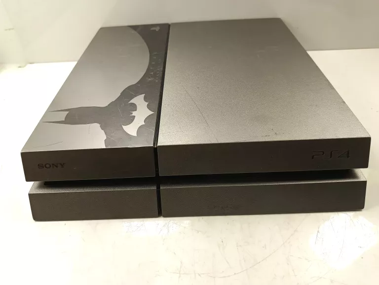 KONSOLA SONY PLAYSTATION 4 BATMAN ARKHAM KNIGHT EDITION 500 GB