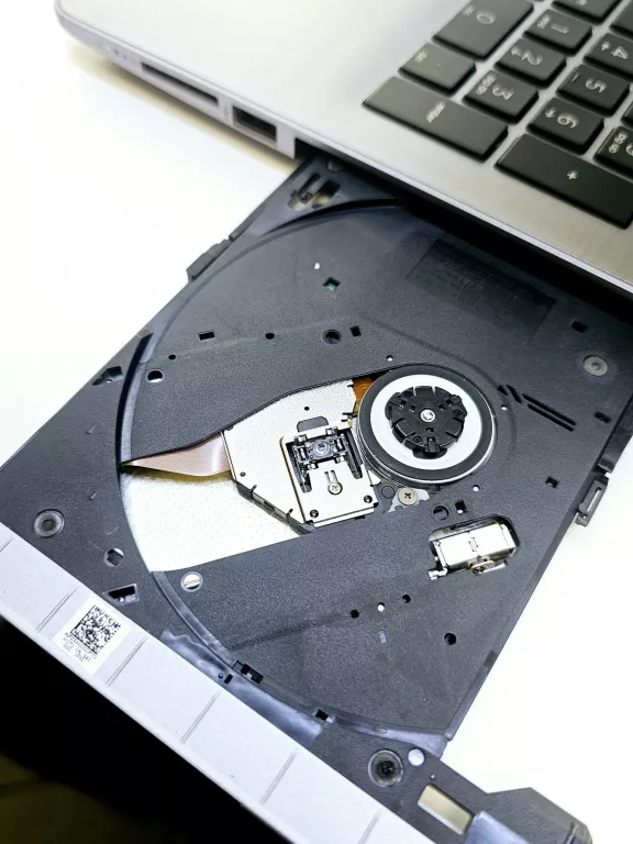 LAPTOP HP 256 G7 AMD A6 4GB 256GB SSD
