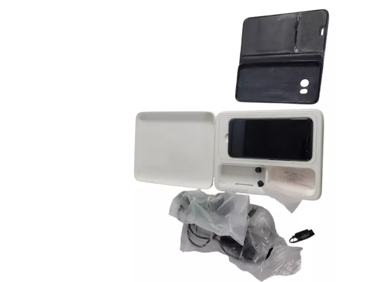 TELEFON HTC U11 PUD 356133085836194