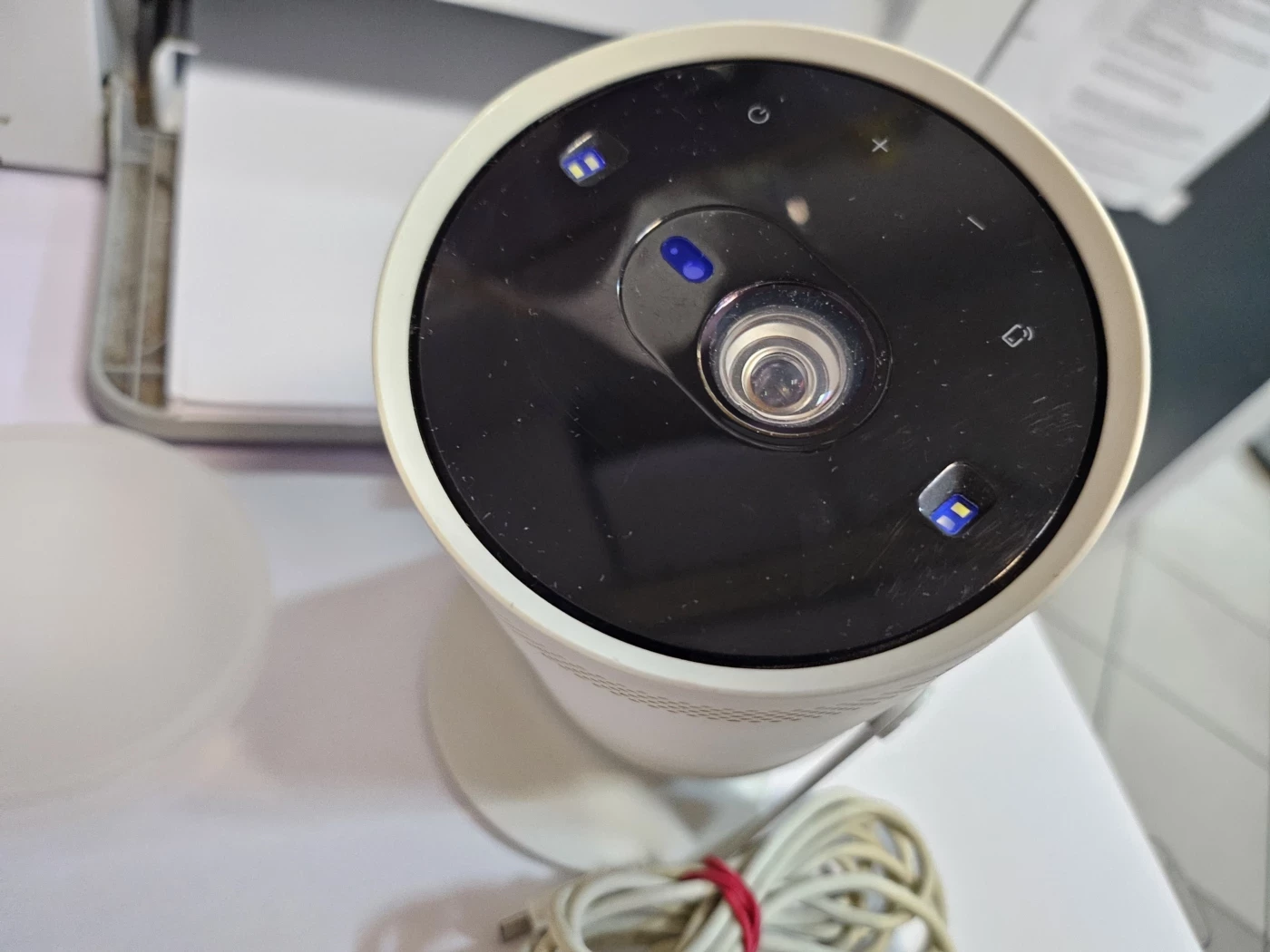 samsung-freestyle-projektor-uszkodzony-jasnosc-lampy-ansi-550