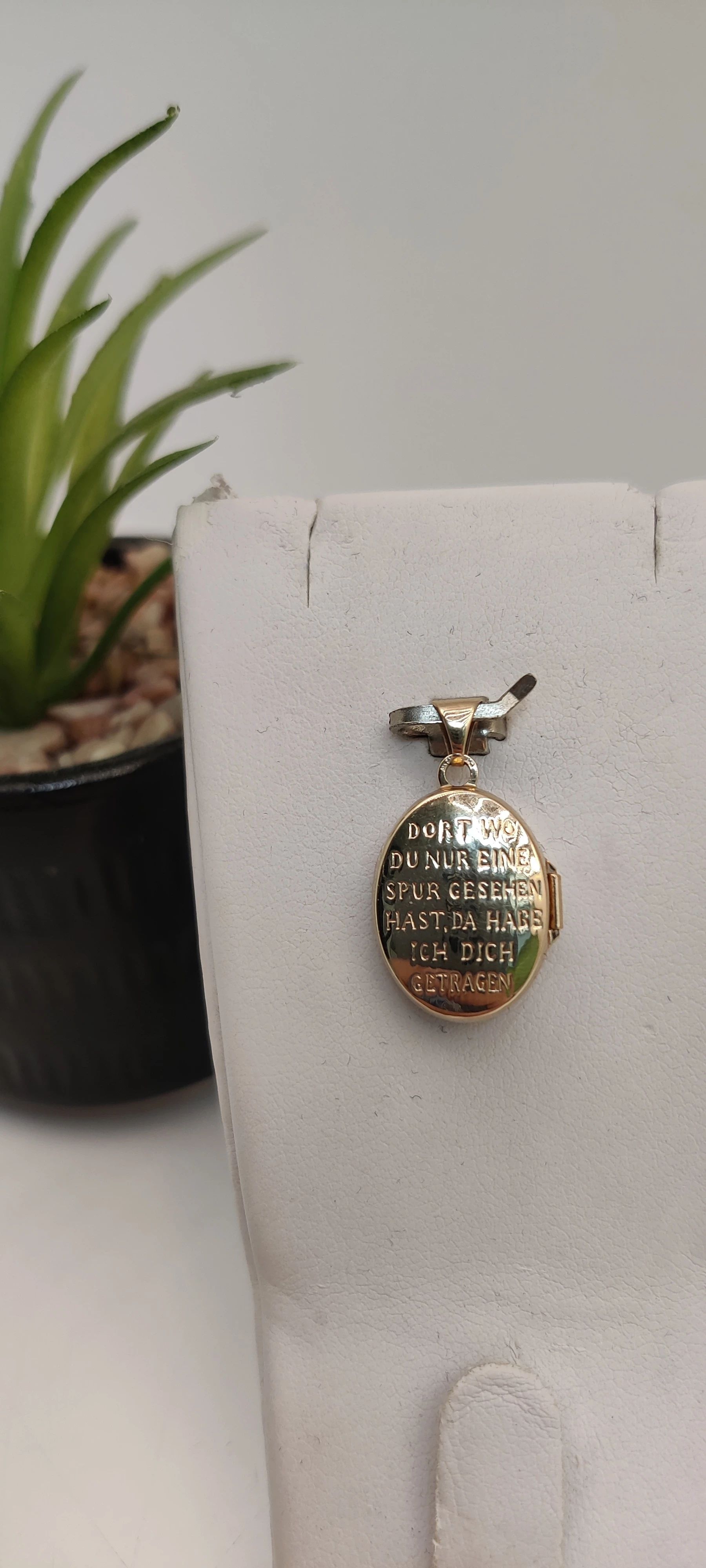 sliczna-zlota-zawieszka-otwierana-p585-w111g-d25cm-stan-11323-2