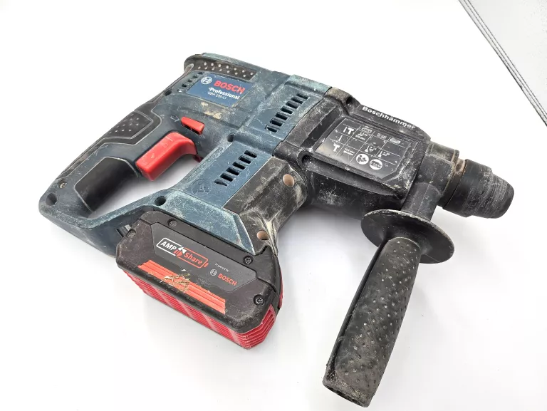 MŁOTOWIERTARKA AKUMULATOROWA BOSCH GBH 180-LI 18V + AKUMULATOR
