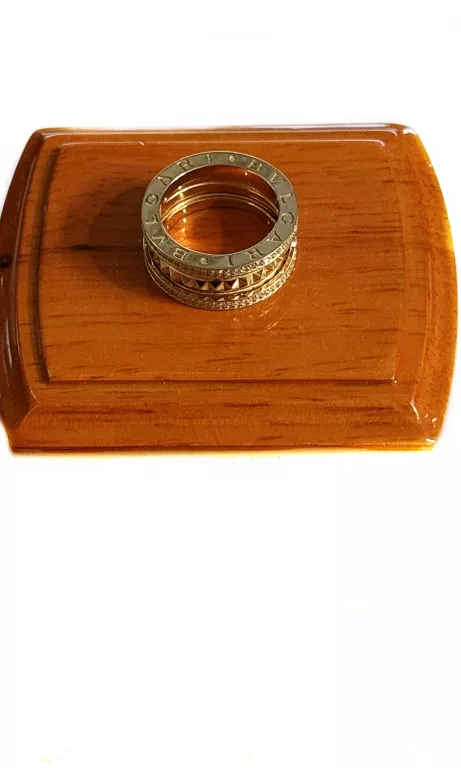 piekny-pierscionek-bvlgari-kamien-17088-1925263