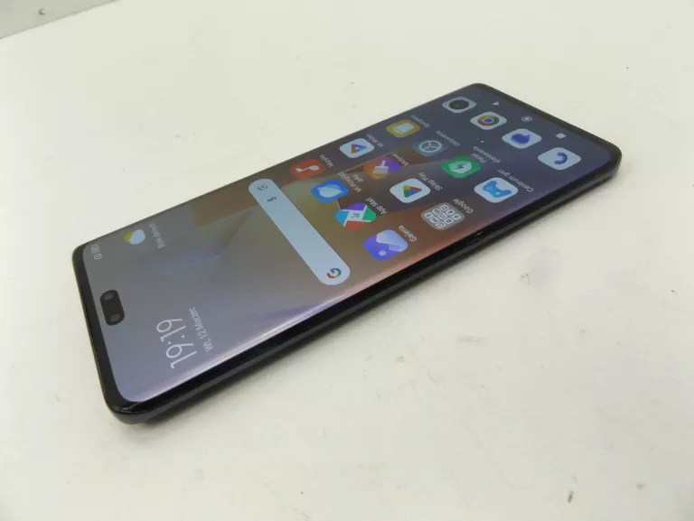 TELEFON POBITY BARDZO MOCNO TYŁ KAMERA CAŁA XIAOMI 13 LITE   256GB