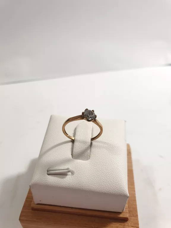 ŁADNY ZŁOTY PIERŚCIONEK  PRÓBY  333