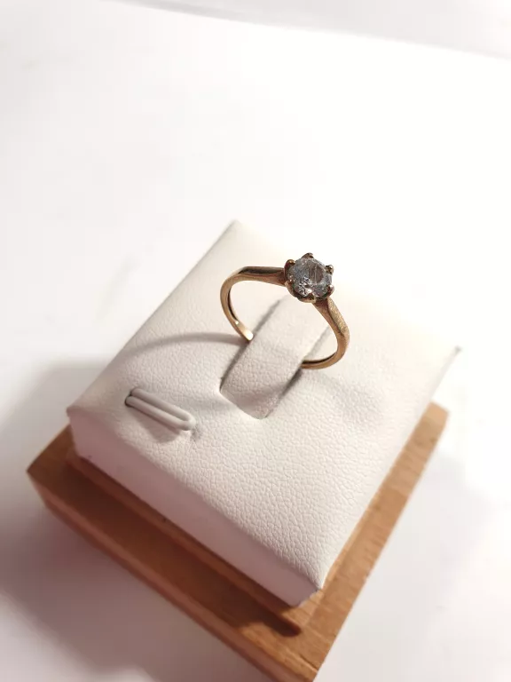 ŁADNY ZŁOTY PIERŚCIONEK  PRÓBY  333