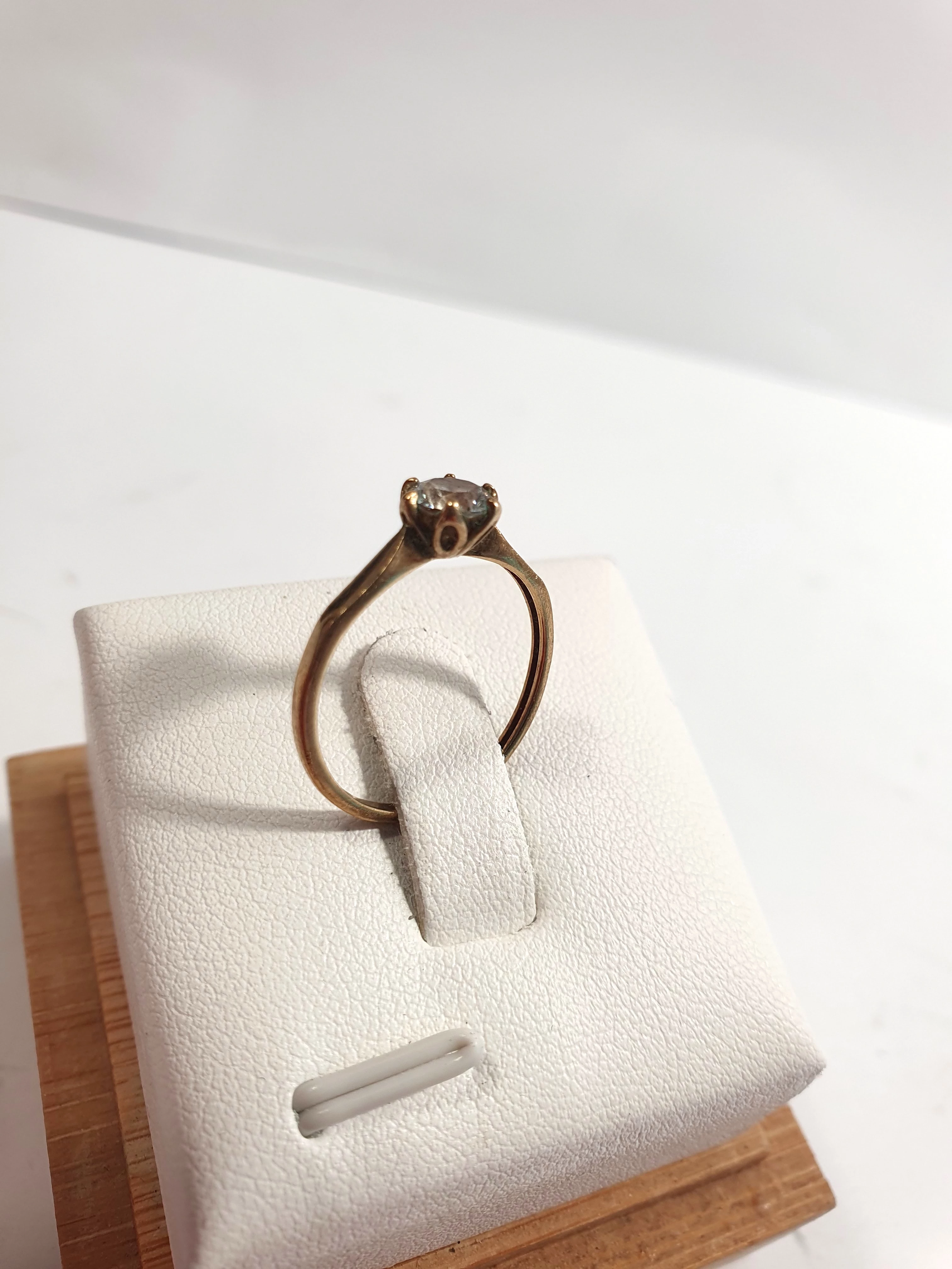 ladny-zloty-pierscionek-proby-333-stan-11323-2