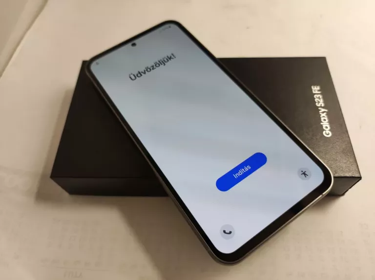 samsung-galaxy-s23-fe-pudelko-wielka-rzeznicka-1-srem-centrum