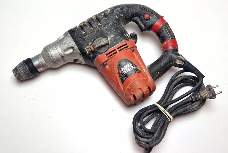 MŁOTOWIERTARKA BLACK&DECKER KD1001K