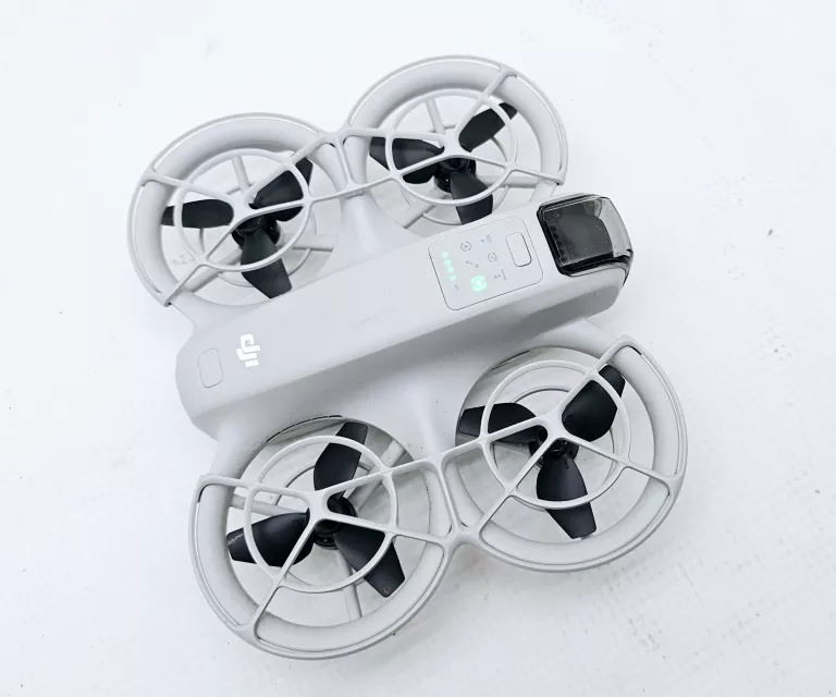 DRON DJI NEO SAM + PUDEŁKO