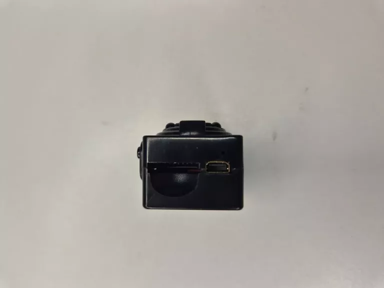 KAMERKA SZPIEGOWSKA MINI DV SQ8
