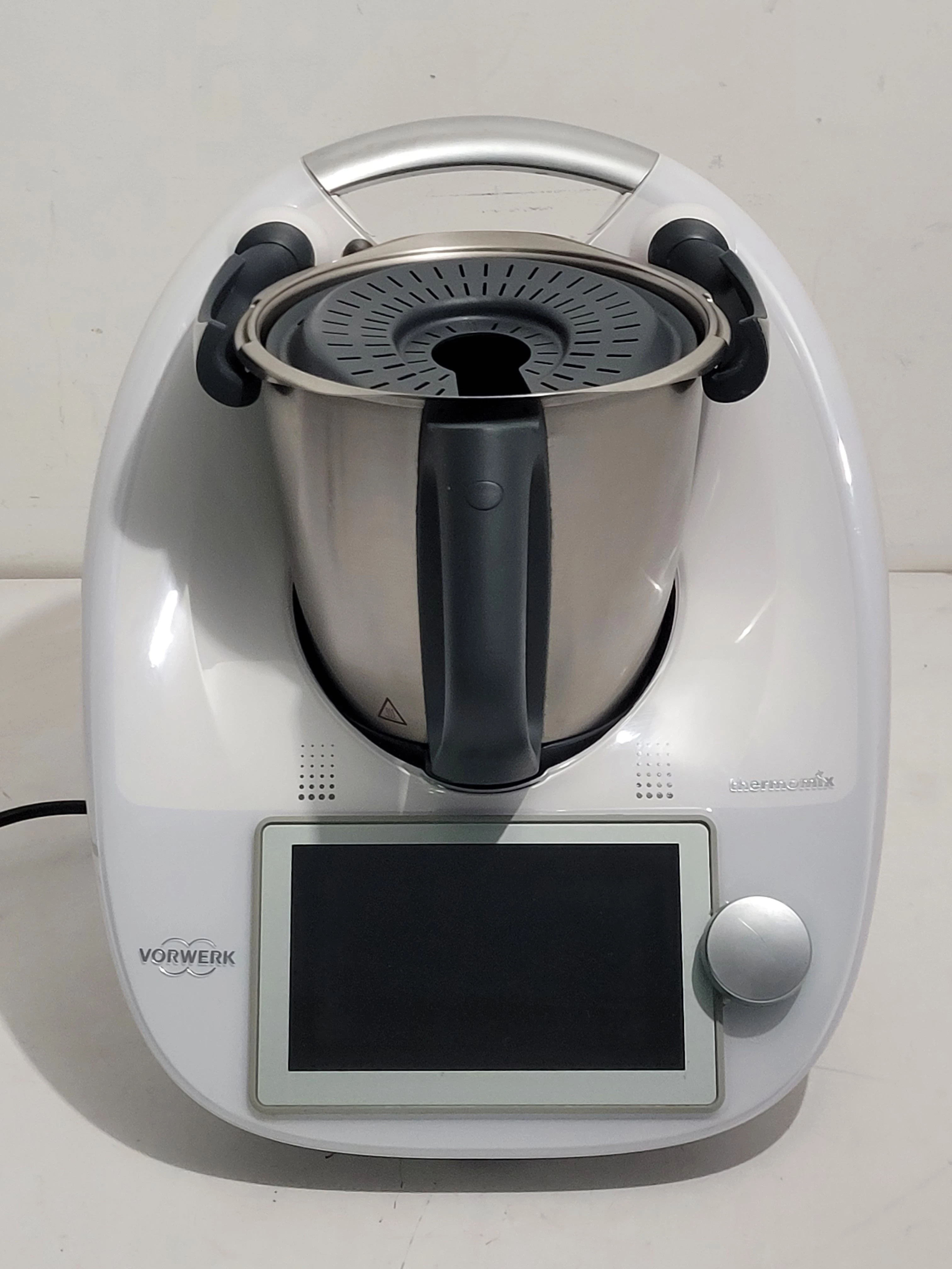 termomix-vorwerk-thermomix-model-tm6-1-zestaw-kolor-dominujacy-129357-2
