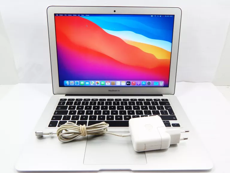 APPLE MACBOOK AIR A1466 (2017)