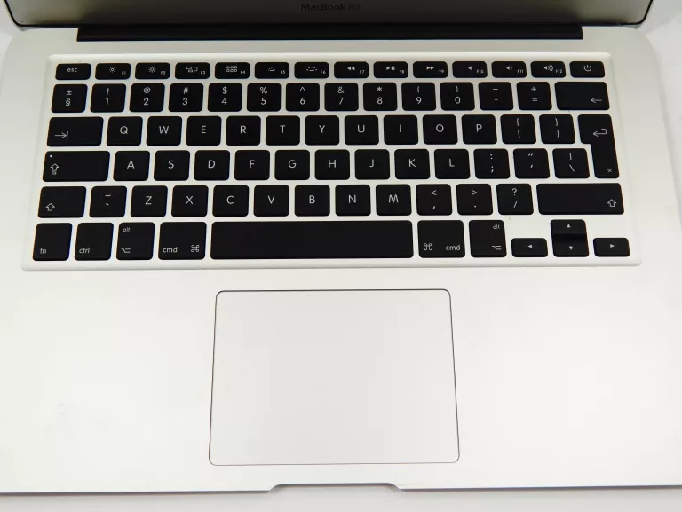 APPLE MACBOOK AIR A1466 (2017)