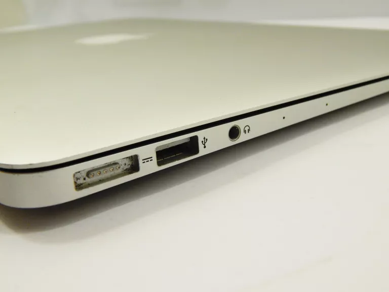 APPLE MACBOOK AIR A1466 (2017)