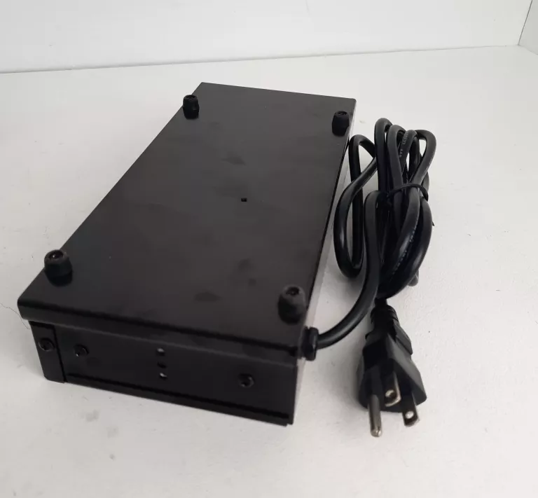 hobbico-konwerter-napiecia-przetwornica-110220-v-stan-11323-2