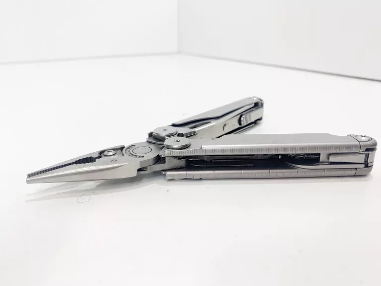 MULTITOOL LEATHERMAN WAVE+