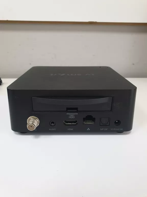 TV SMART 4K BOX DV8981 + PILOT