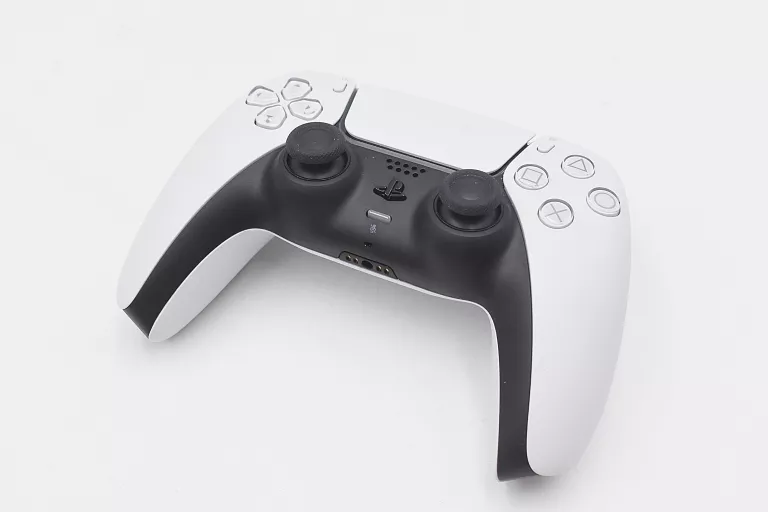 KONSOLA PLAYSTATION 5 PRO