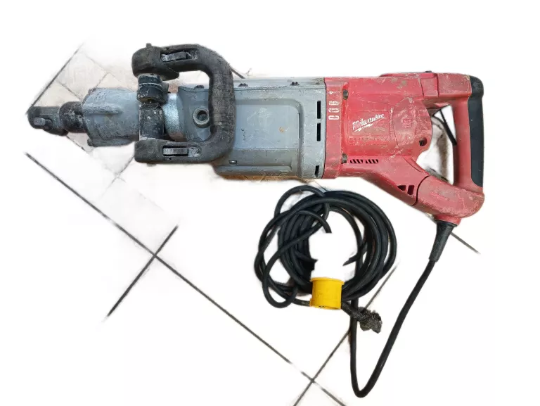 MŁOT WYBURZENIOWY MILWAUKEE 900K 1600W WALIZKA