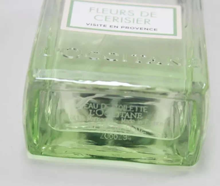 L'OCCITANE WODA TOALETOWA KWIAT WIŚNI VISITE EN PROVENCE 50ML