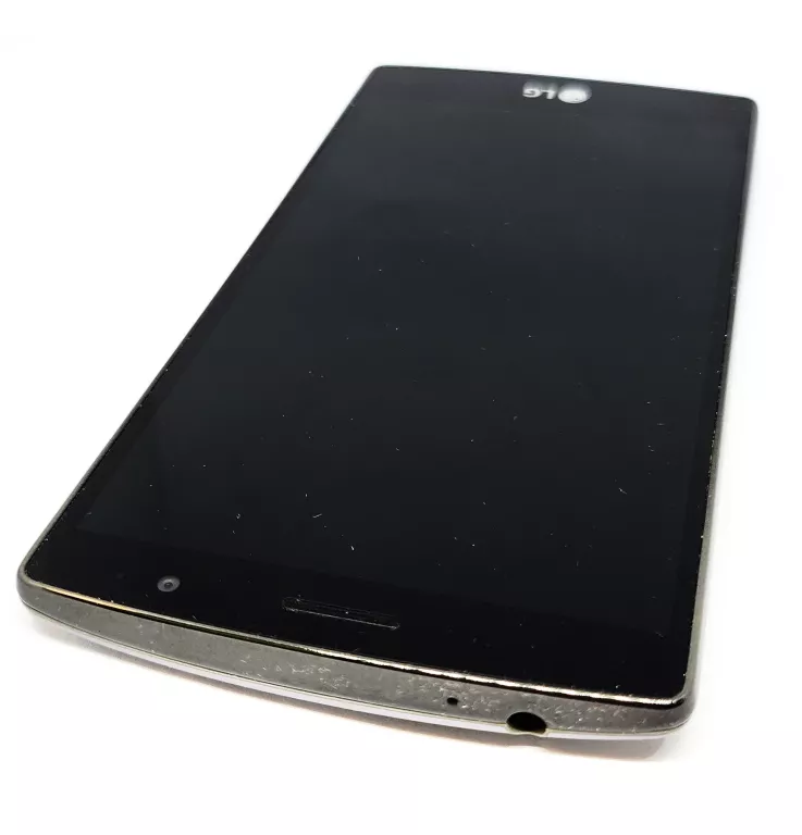 TELEFON LG G4S / OPIS!