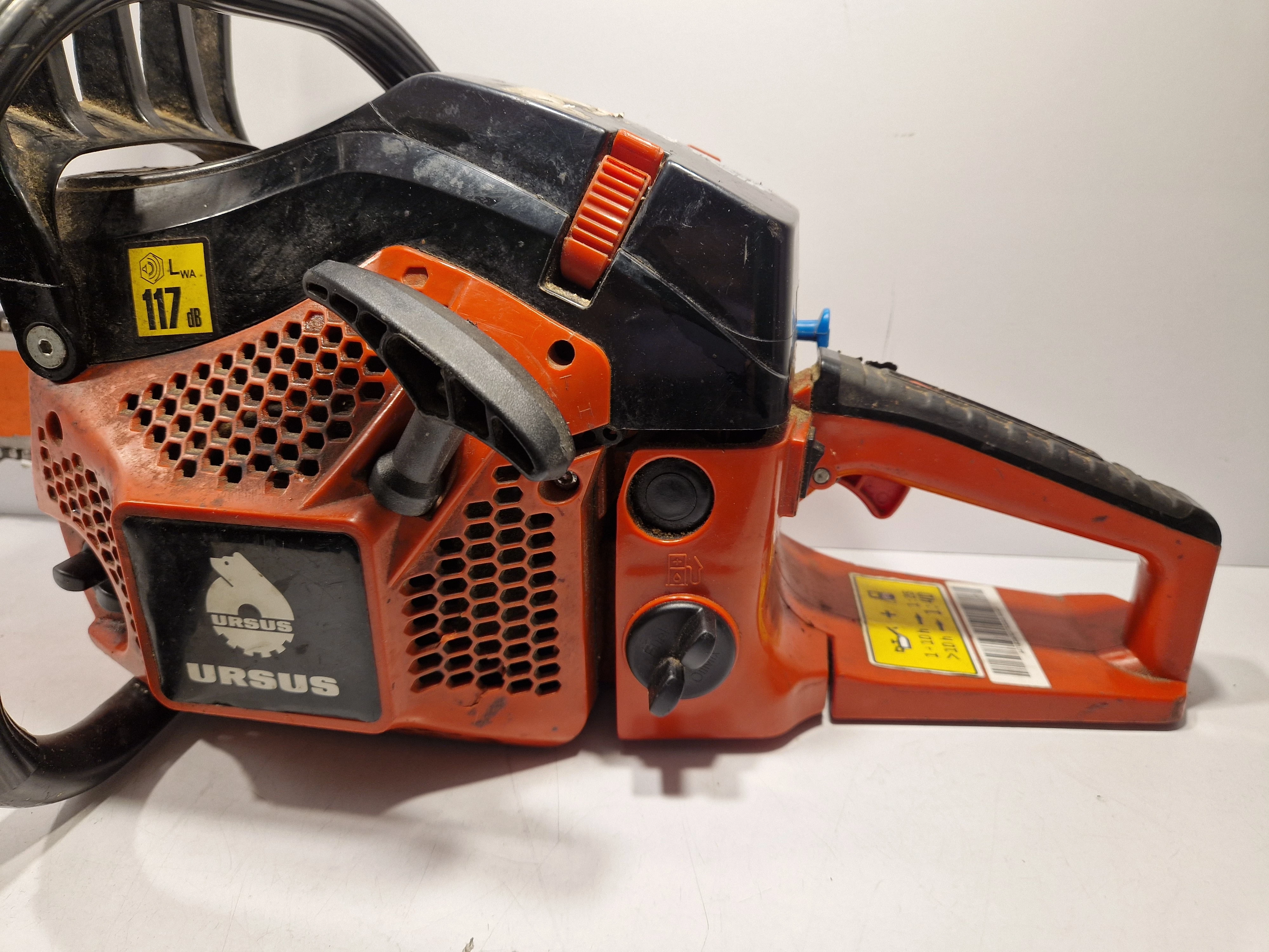 pila-spalinowa-ursus-product-id-f294a325-96b8-491f-9cff-cb1462aaa3cb