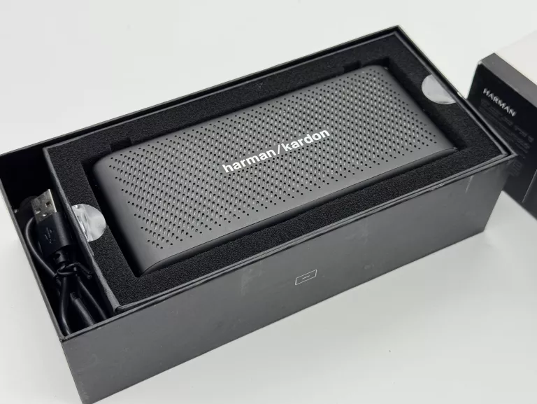 GŁOŚNIK HARMAN KARDON HARMAN KARDON TRAVELER CZARNY