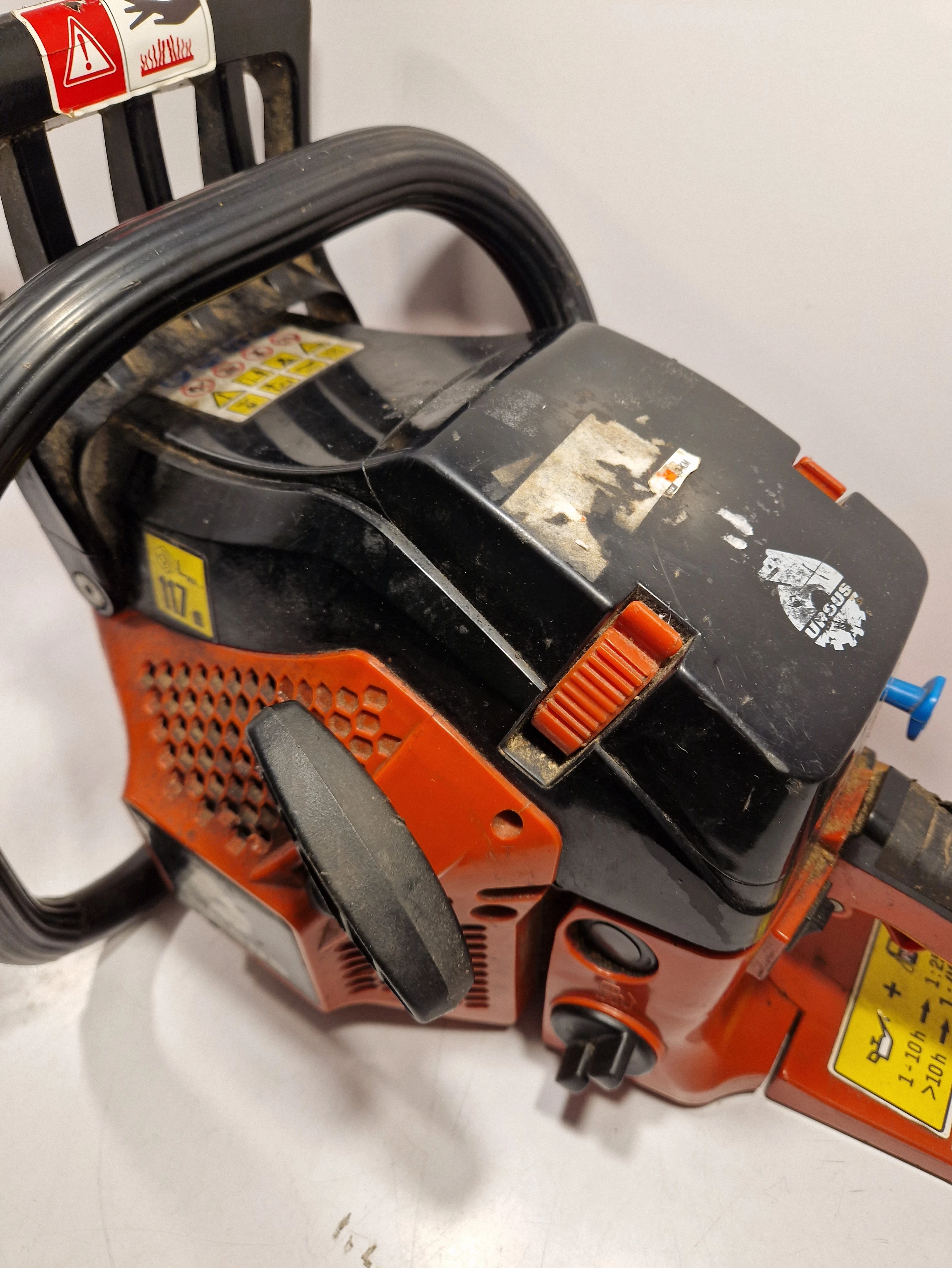 pila-spalinowa-ursus-marka-129307-1771547