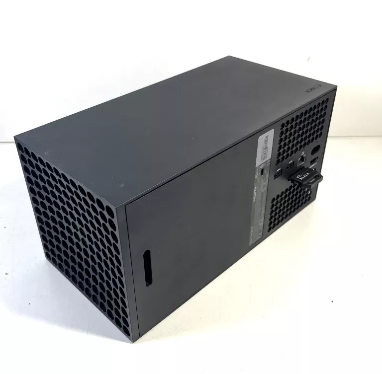 KONSOLA XBOX SERIES X 1TB ZESTAW