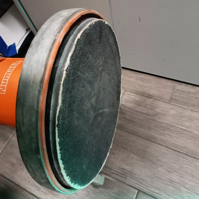 SZOROWARKA NUMATIC HFM 1515