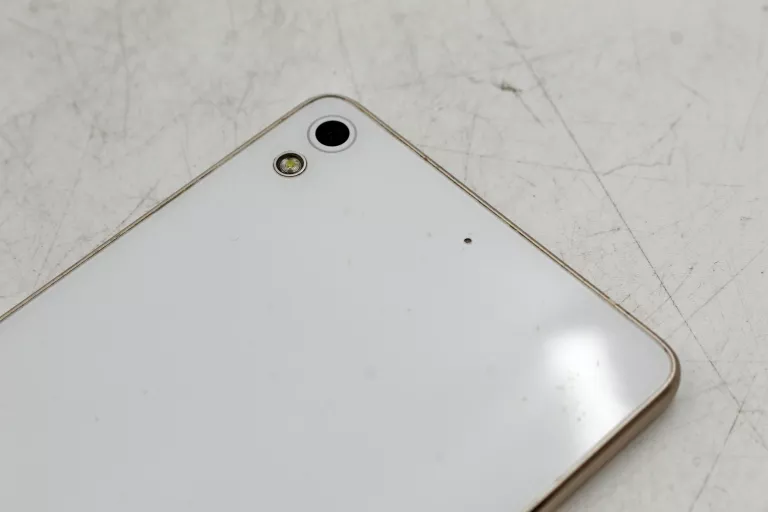 TELEFON SMARTFON KAZAM TORNADO 348