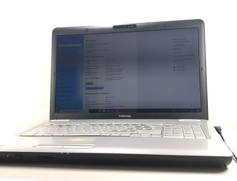 LAPTOP TOSHIBA SATELLITE L550-204 #OPIS