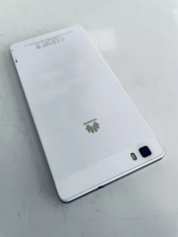 TELEFON HUAWEI P8 LITE 2 GB / 16 GB 4G (LTE) BIAŁY