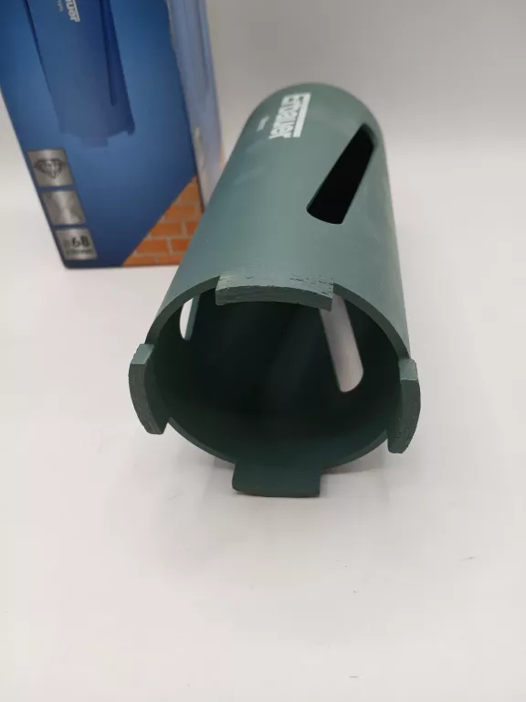 OTWORNICA DIAMENTOWA DO BETONU ERBAUER 68 MM