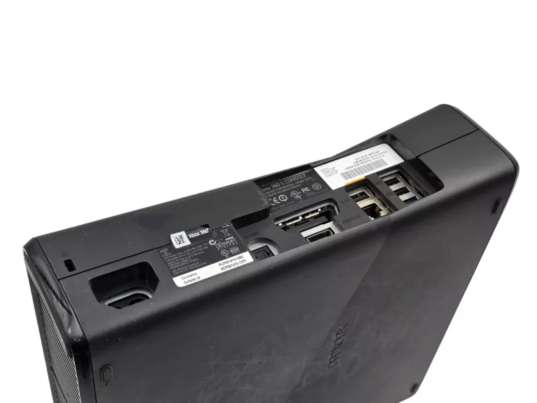 KONSOLA MICROSOFT XBOX 360 SLIM 250GB MODEL 1439 + KINECT