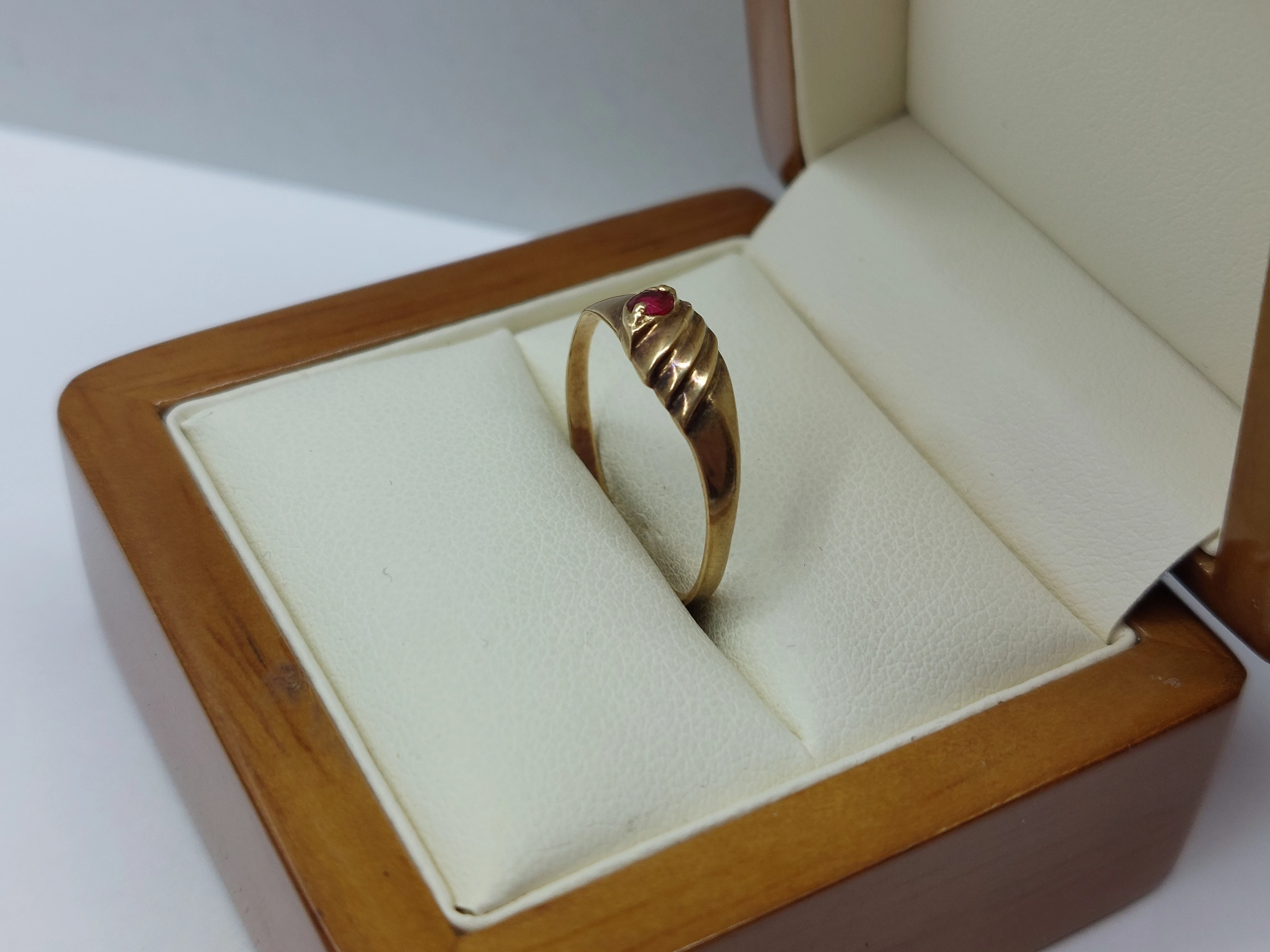 zloty-pierscionek-pr585-112g-r18-stan-11323-2