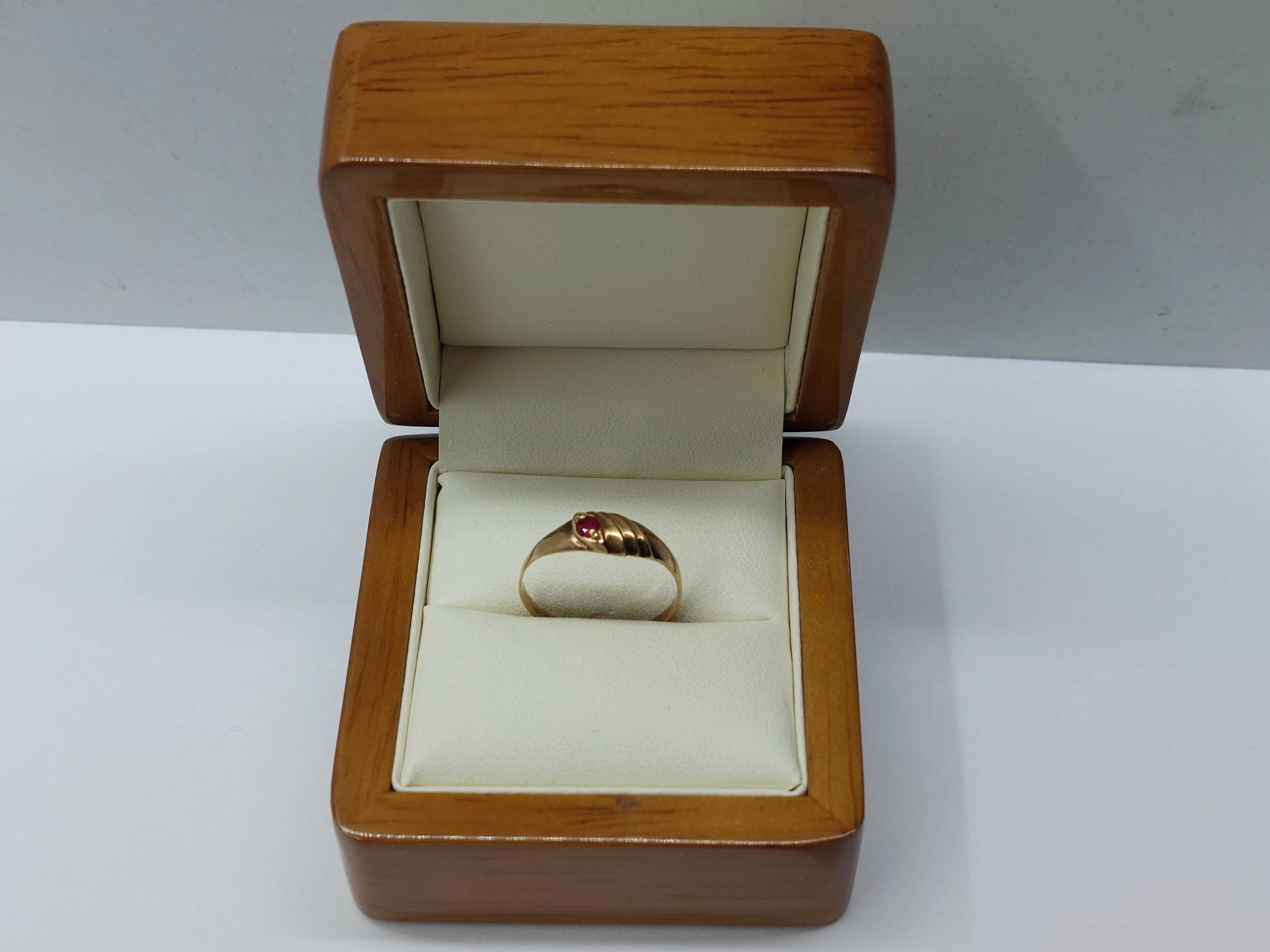 zloty-pierscionek-pr585-112g-r18-ean-gtin-5900025448069