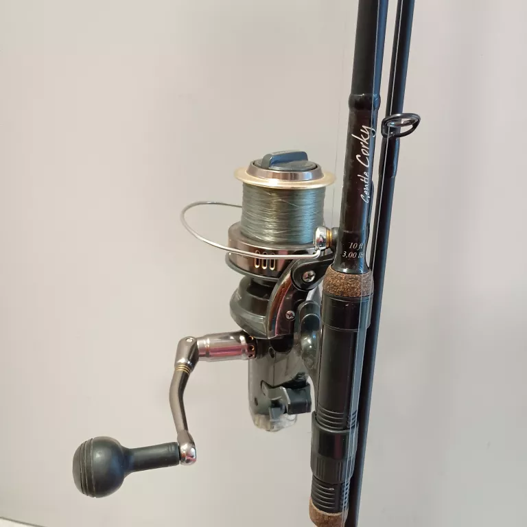 WĘDKA GENTLE CORKY 3,00M + KOŁOWROTEK ANACONDA MAGIC IV RUNNER