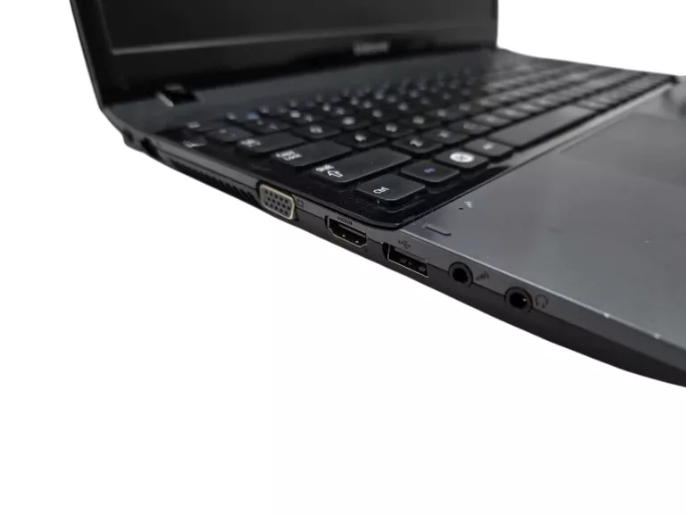 LAPTOP SAMSUNG 300 E