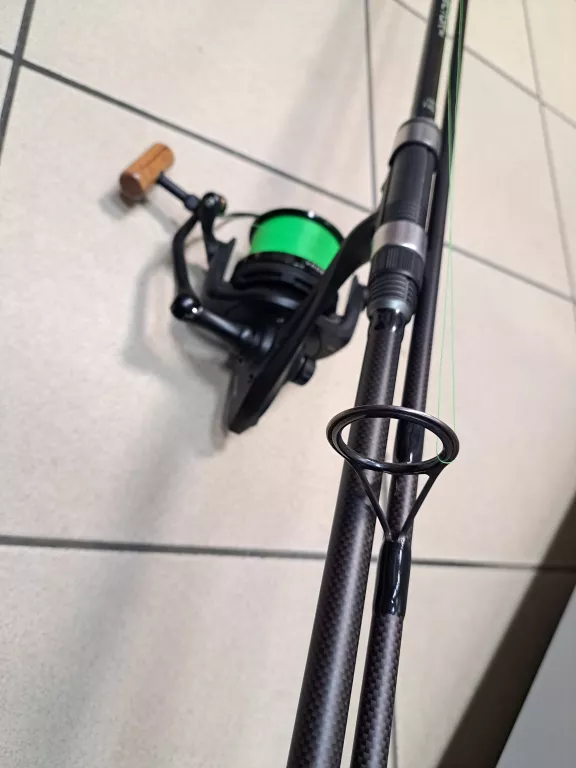 WĘDKA MIVARDI VECTOR MK2 3,0LB 3,60M + KOŁOWROTEK SONIK VADERX PRO 10000