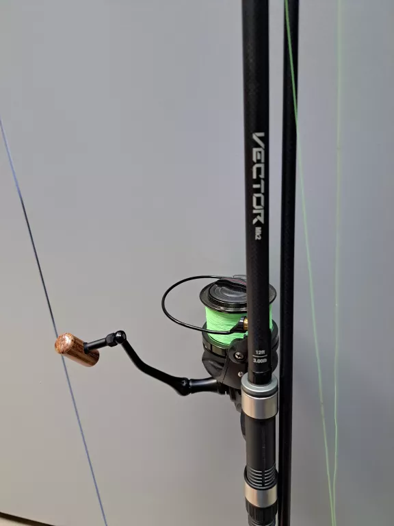 WĘDKA MIVARDI VECTOR MK2 3,0LB 3,60M + KOŁOWROTEK SONIK VADERX PRO 10000