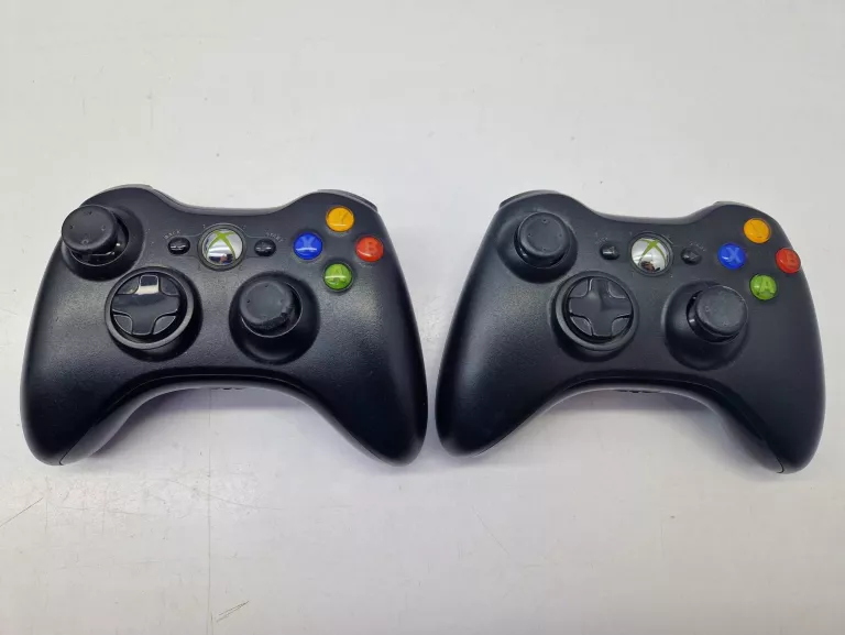 KONSOLA XBOX 360E 1538 500GB + 3XPAD