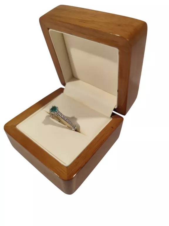 zloty-pierscionek-z-brylantami-i-szmaragdem-585-340g-r-135-material-15835-2
