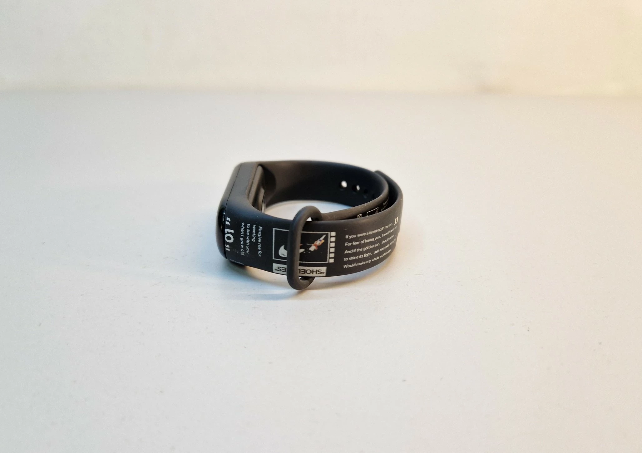 smartband-xiaomi-mi-band-3-model-xmsh05hm-stan-11323-2