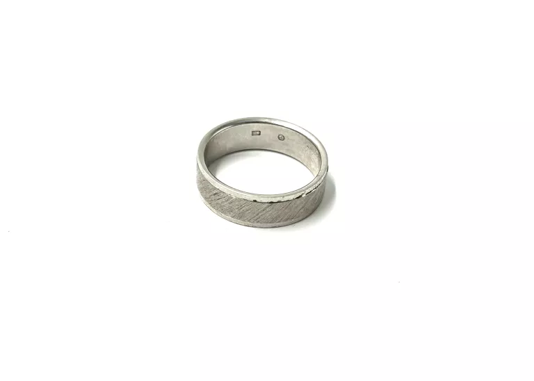 SREBRNA OBRACZKA 925 - 6,22G - 23R