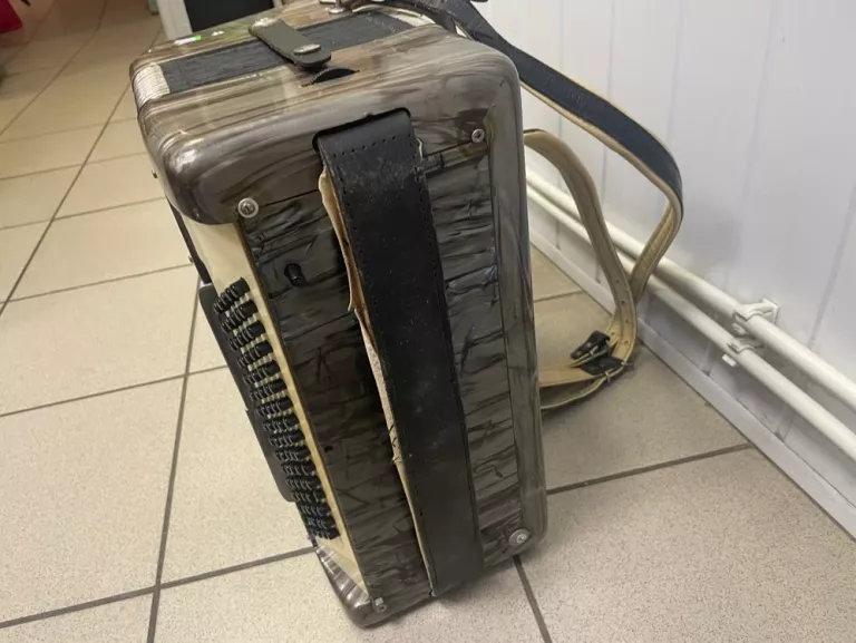 akordeon-victoria-ii-80-basow-czytaj-opis-marka-248930-1081531