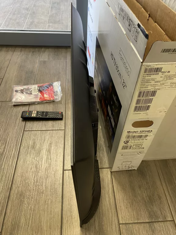 TELEWIZOR SHARP 32FH4EA 32 CALE SMART TV