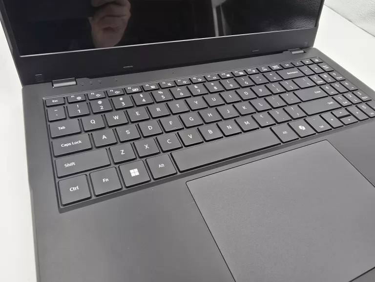 LAPTOP TECHBITE PIX 15.6 N5105 8GB 128GB JAK NOWY!